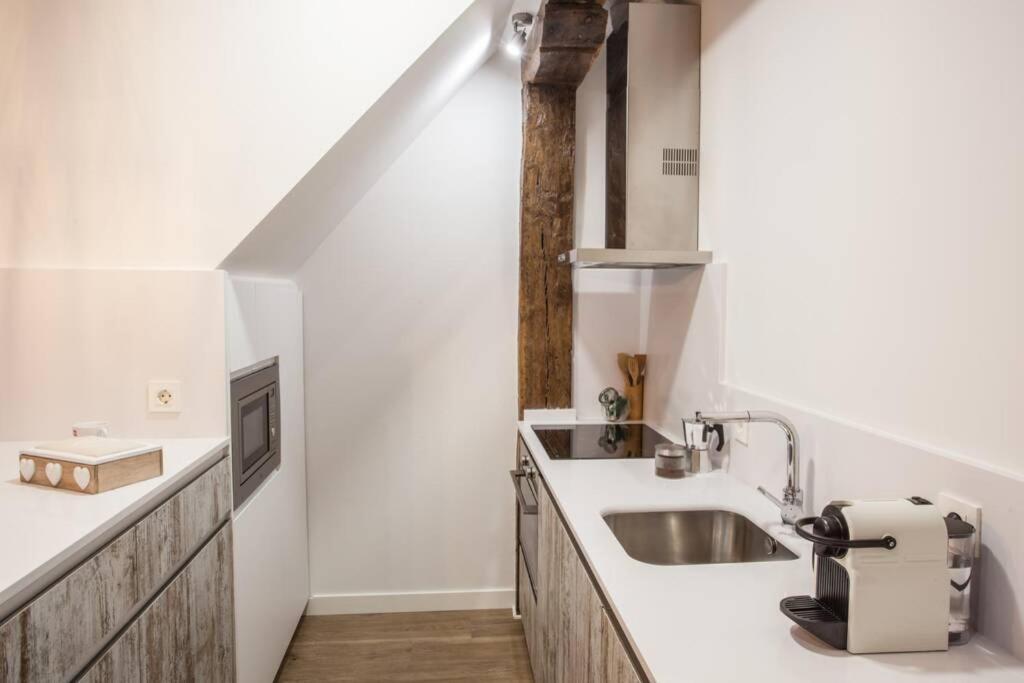 Апартаменти Bonito Apartamento, Nuevo Y En El Casco Viejo!!! Більбао Екстер'єр фото